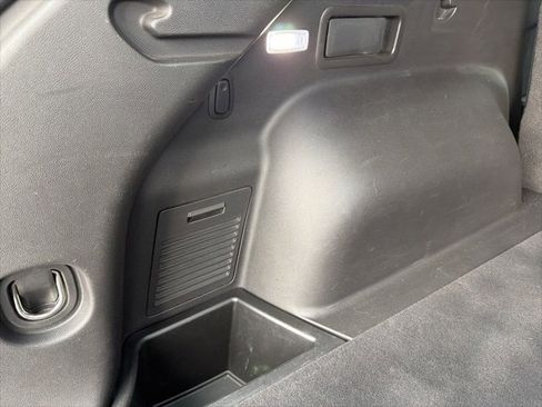 Used 2020 Chevrolet Blazer LT image 47