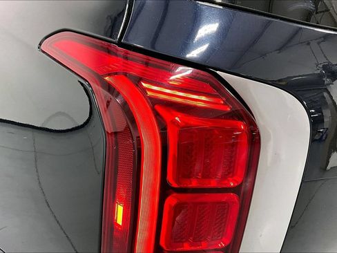 Used 2025 Hyundai Palisade SEL FWD image 38