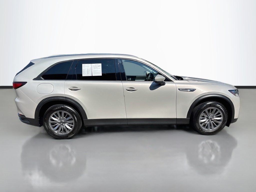 Certified 2024 MAZDA CX-90 Plug-In Hybrid w/ Preferred AWD/4WD image 8