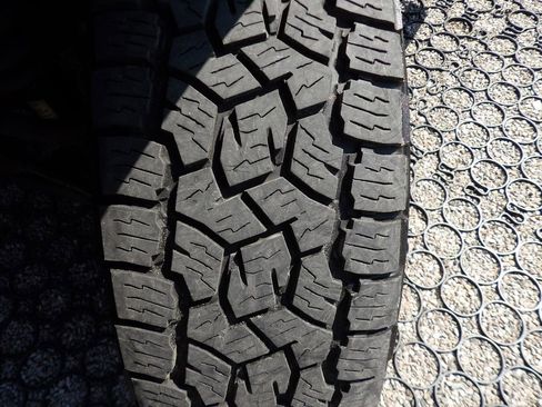 Used 2023 Toyota Tacoma SR5 w/ Black Out Package (TMS) image 26