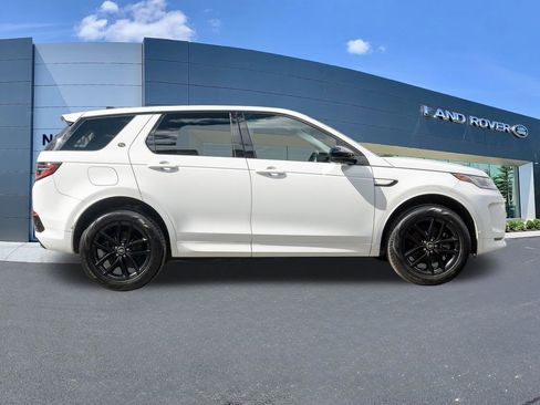 New 2024 Land Rover Discovery Sport S image 8