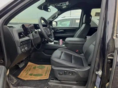 Used 2026 Chevrolet Tahoe Z71 AWD/4WD image 9