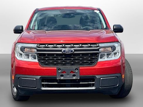 Used 2023 Ford Maverick XLT FWD image 3
