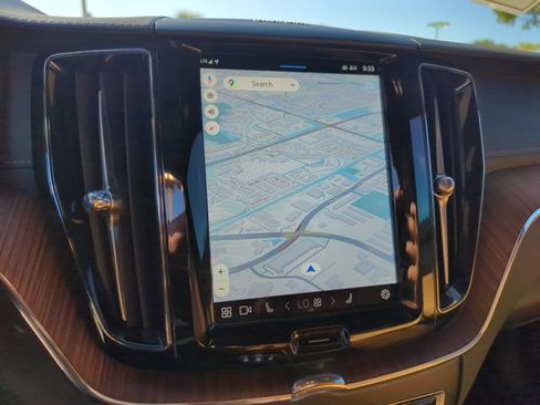 Used 2024 Volvo XC60 T8 Ultimate w/ Protection Package Premier image 12