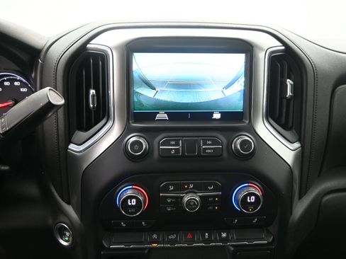 Used 2020 Chevrolet Silverado 1500 LT w/ Texas Edition image 15