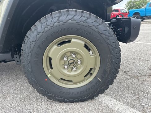 New 2025 Jeep Wrangler Willys 4xe image 35