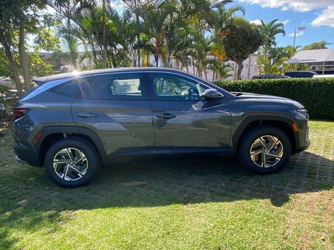 New 2026 Hyundai Tucson Blue SE image 26