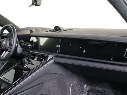 Certified 2026 Porsche Panamera GTS AWD/4WD image 24