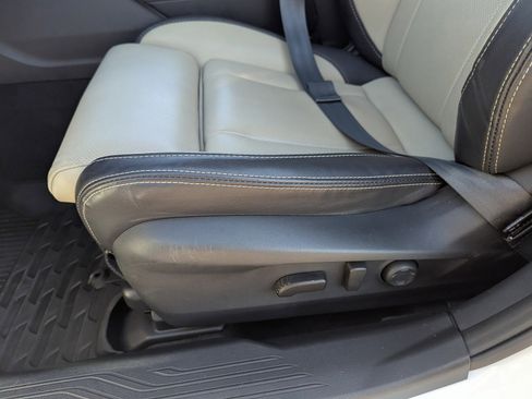 Used 2023 Subaru Outback Limited XT image 27