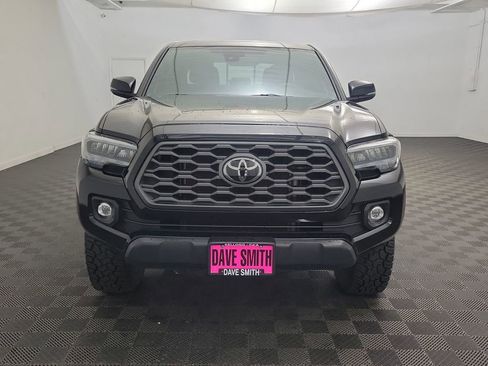 Used 2021 Toyota Tacoma TRD Off-Road image 5