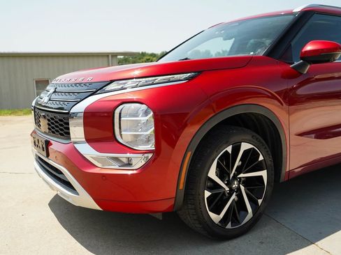 Used 2022 Mitsubishi Outlander SEL FWD image 17