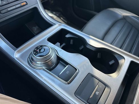 Used 2023 Ford Edge SEL w/ Convenience Package image 27