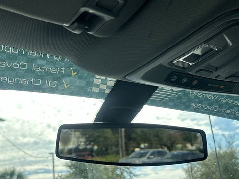 Used 2022 Chevrolet Silverado 2500 LT w/ Convenience Package image 29