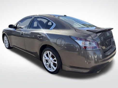 Used 2013 Nissan Maxima 3.5 SV w/ Premium Pkg image 3