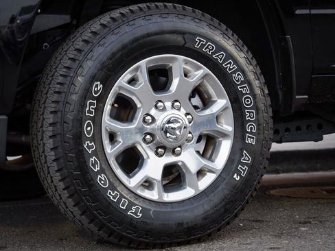 Used 2024 RAM 2500 Laramie w/ Safety Group image 11