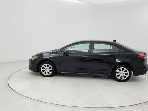 Used 2026 Toyota Corolla LE FWD image 2