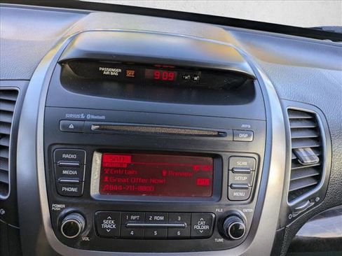 Used 2014 Kia Sorento LX image 13