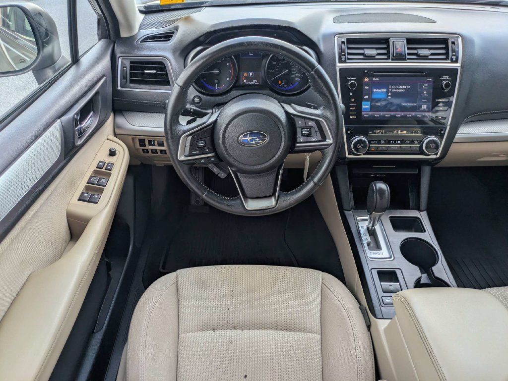 Used 2019 Subaru Outback 2.5i Premium AWD/4WD image 18