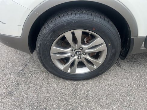 Used 2012 Hyundai Veracruz Limited image 11