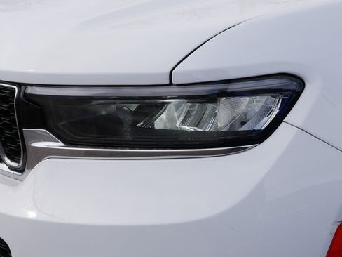 Used 2022 Jeep Grand Cherokee L Limited image 16