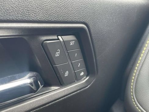 New 2026 Chevrolet Colorado ZR2 w/ Technology Package AWD/4WD image 19