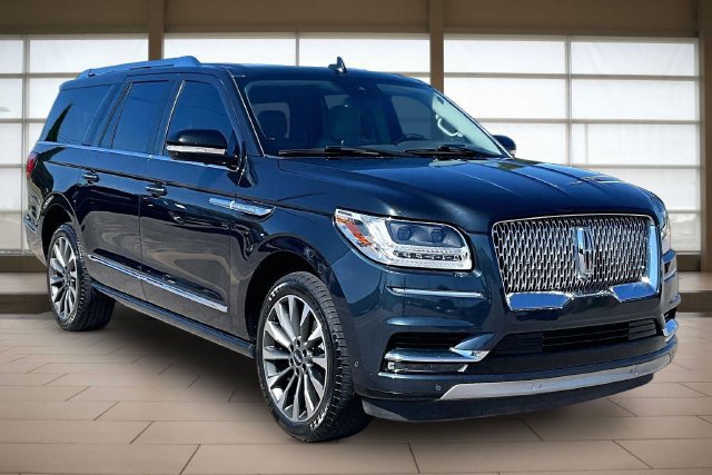 Used 2021 Lincoln Navigator L Reserve w/ Luxury Package AWD/4WD image 11