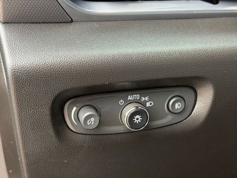 Used 2020 Chevrolet Traverse Premier w/ LPO, Floor Liner Package FWD image 24