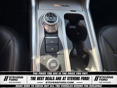 Used 2024 Ford Explorer XLT w/ Equipment Group 202A AWD/4WD image 25