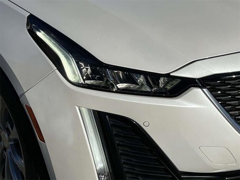 Certified 2024 Cadillac CT5 Premium Luxury image 9