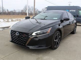 Used 2025 Nissan Altima 2.5 SR w/ SR Premium Package video 1