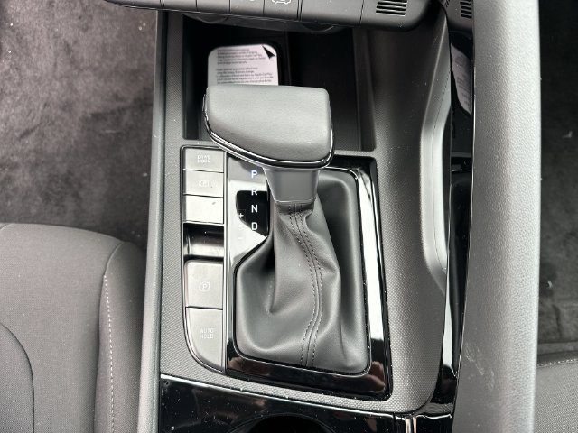 New 2026 Hyundai Elantra SEL FWD image 34