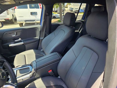 Used 2026 Mercedes-Benz GLB 250 image 21