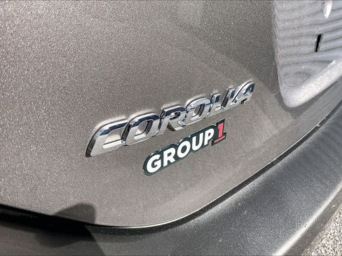 Used 2018 Toyota Corolla LE FWD image 10
