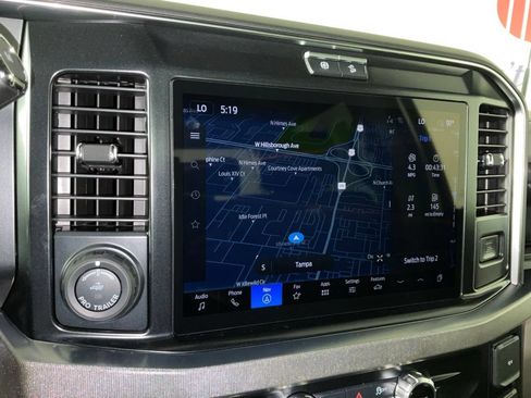 New 2026 Ford F250 Platinum w/ Platinum Plus Package AWD/4WD image 23