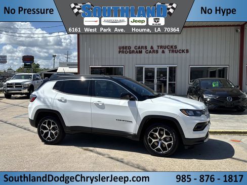 Used 2025 Jeep Compass Limited AWD/4WD image 1