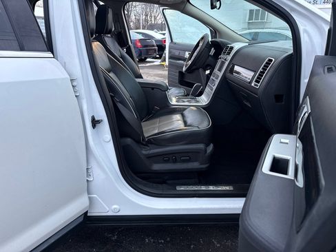 Used 2009 Lincoln MKX AWD image 13