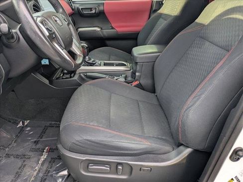 Used 2022 Toyota Tacoma SR5 image 14