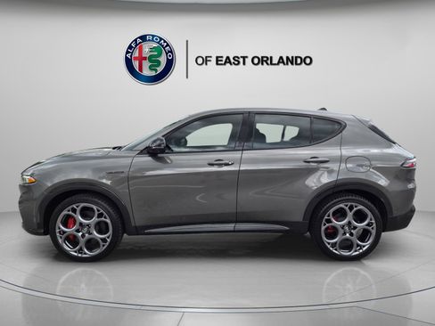 Used 2024 Alfa Romeo Tonale Veloce w/ Active Assist Package AWD/4WD image 4