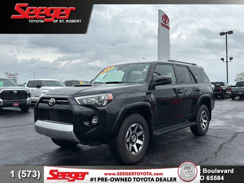 Used 2024 Toyota 4Runner TRD Off-Road AWD/4WD image 1