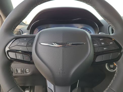 Used 2022 Chrysler 300 S w/ Comfort Group image 23