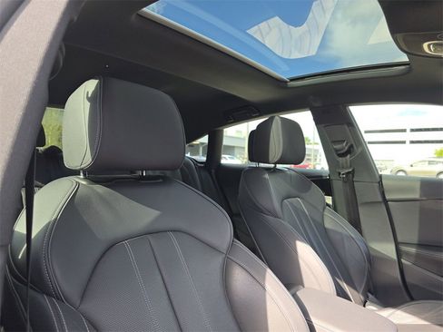 Used 2021 Audi A5 2.0T Premium Plus w/ Premium Plus image 15