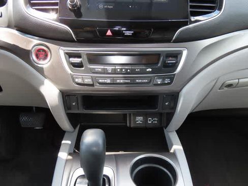 Used 2019 Honda Pilot EX-L image 22