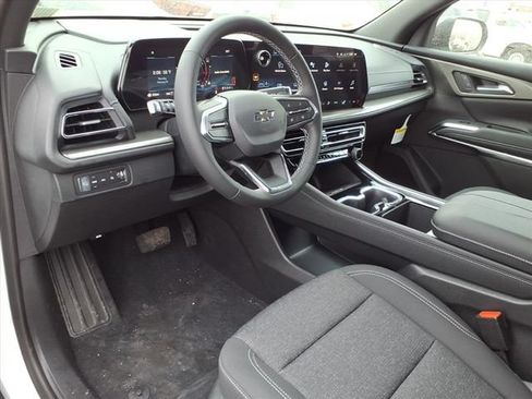 New 2026 Chevrolet Traverse LT w/ Midnight/Sport Edition AWD/4WD image 5