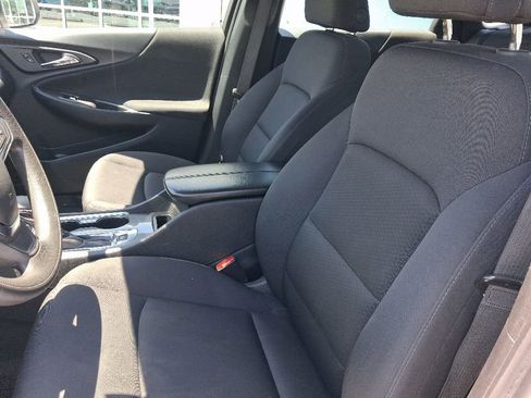 Used 2024 Chevrolet Malibu LT FWD image 17