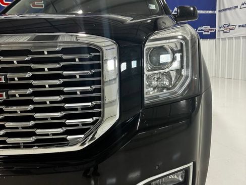 Used 2019 GMC Yukon Denali AWD/4WD image 13