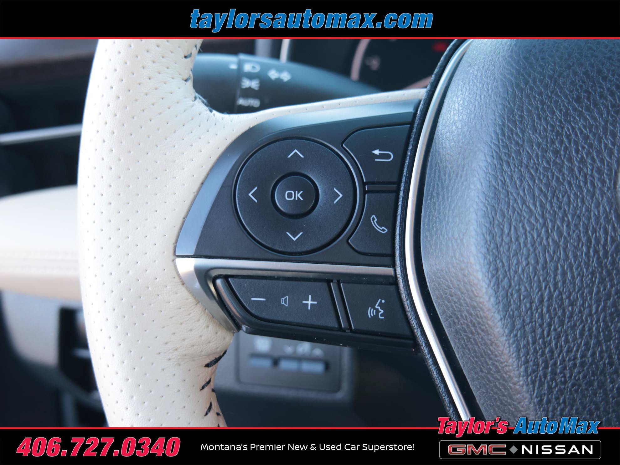 Used 2019 Toyota Avalon Limited FWD image 30