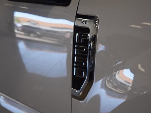 Used 2022 Ford F250 XL w/ Power Equipment Group image 30