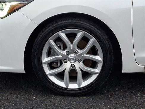 Used 2019 Acura ILX w/ Premium Package image 10