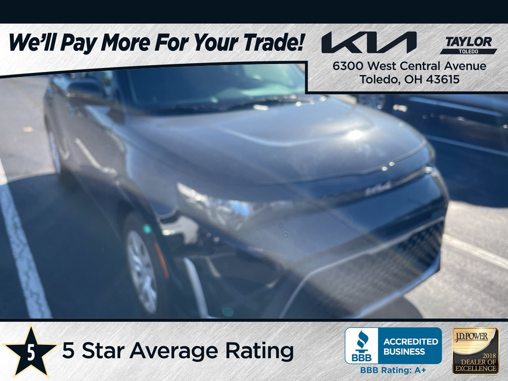 Certified 2024 Kia Soul LX FWD image 1