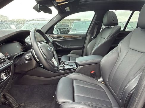 Used 2022 BMW X3 sDrive30i w/ Premium Package 2 image 4